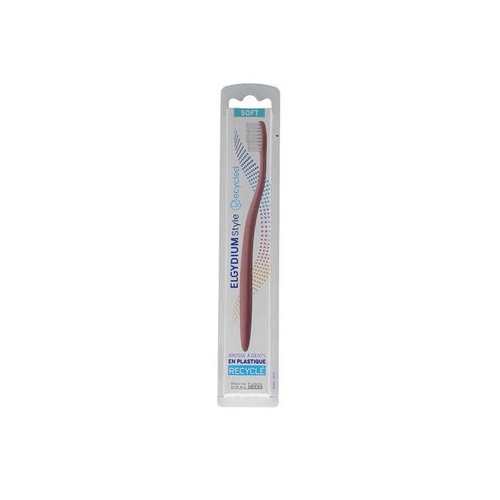 Brosse à dents en plastique recyclé souple Elgydium - une brosse à dents